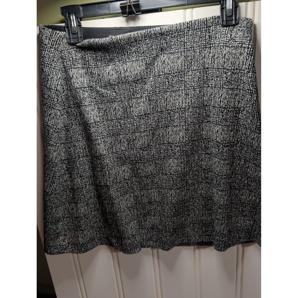 LOFT Black & White Check Tweed Skirt Size Small Cozy Preppy